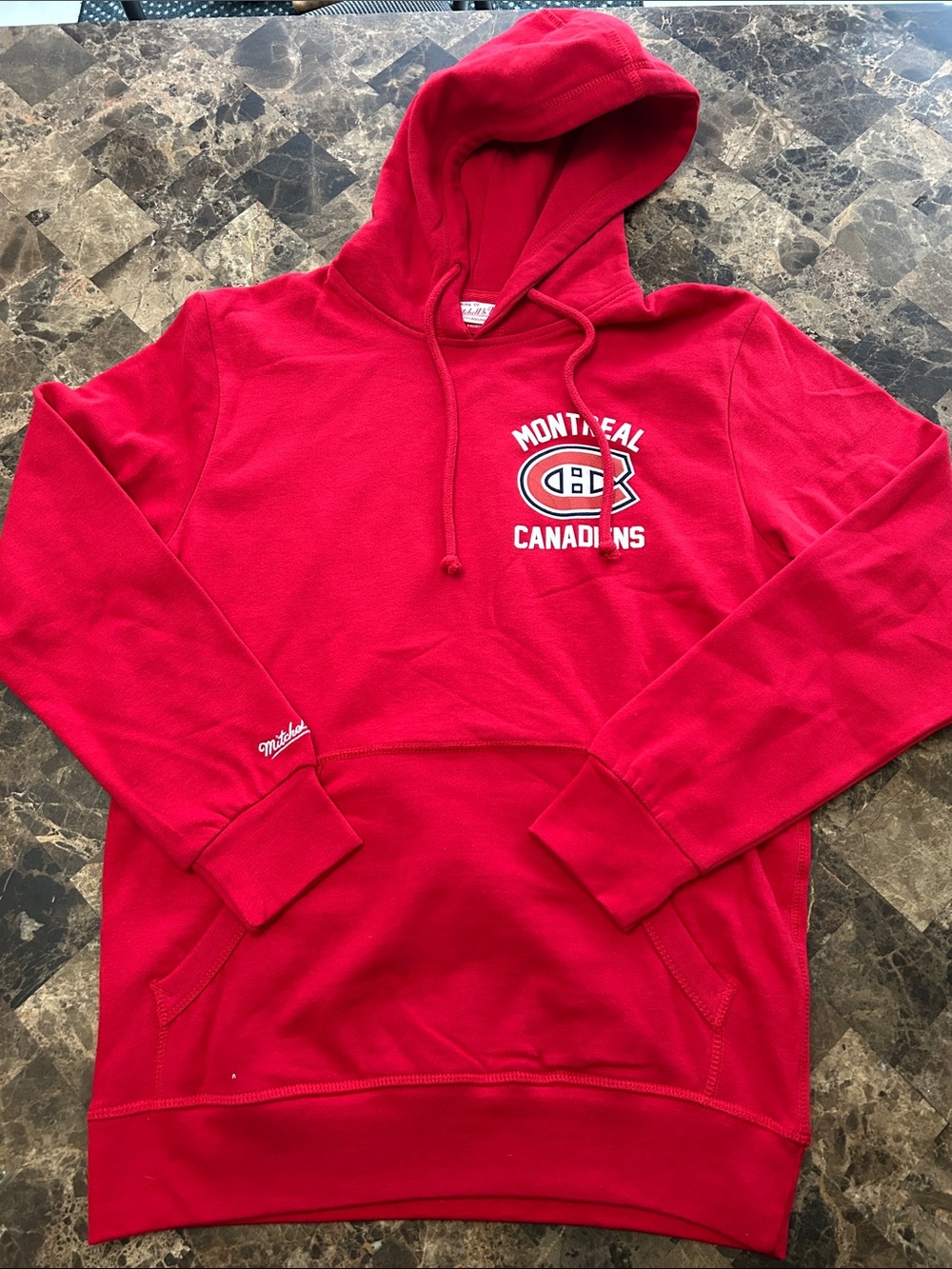 NWT 🆕 Mitchell & Ness Women’s Montreal Canadiens Red Pullover Hoodie